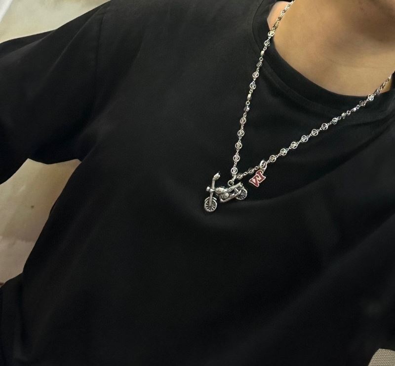 Louis Vuitton Necklaces